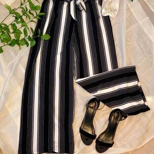 BLACK & WHITE 🖤🤍🖤